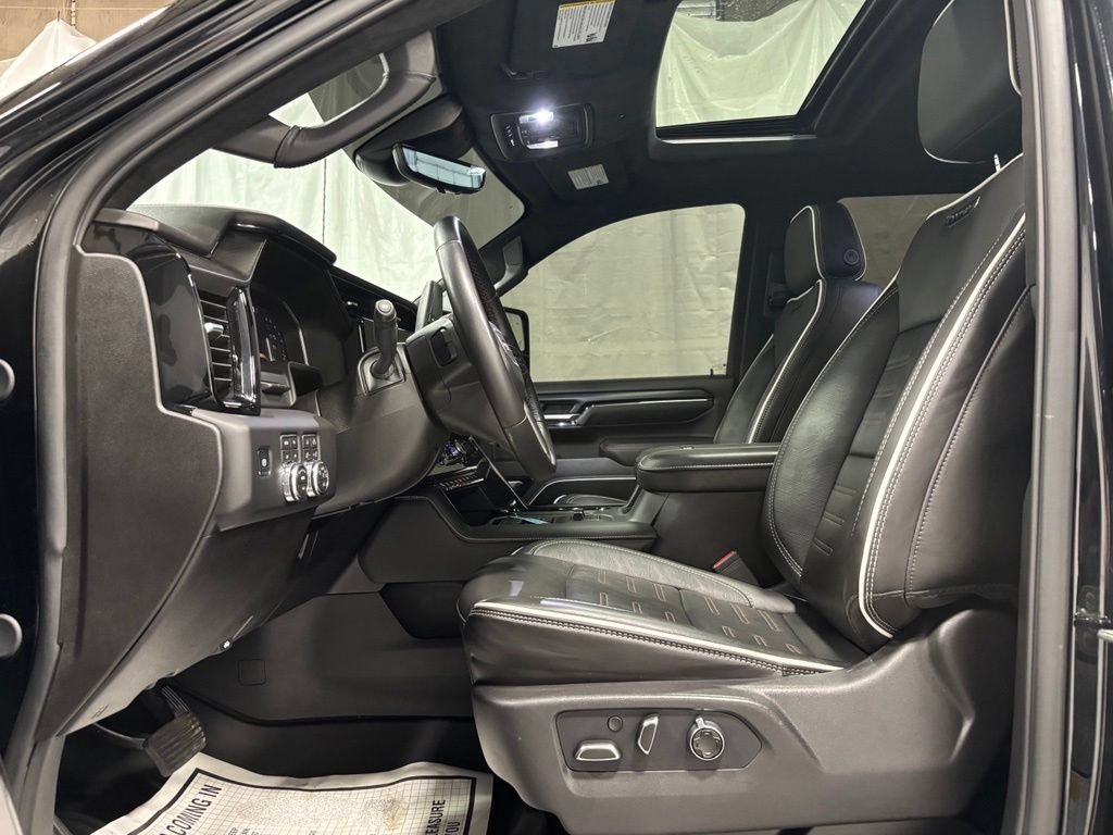 Used 2026 GMC Sierra 2500 AT4X AWD/4WD image 14