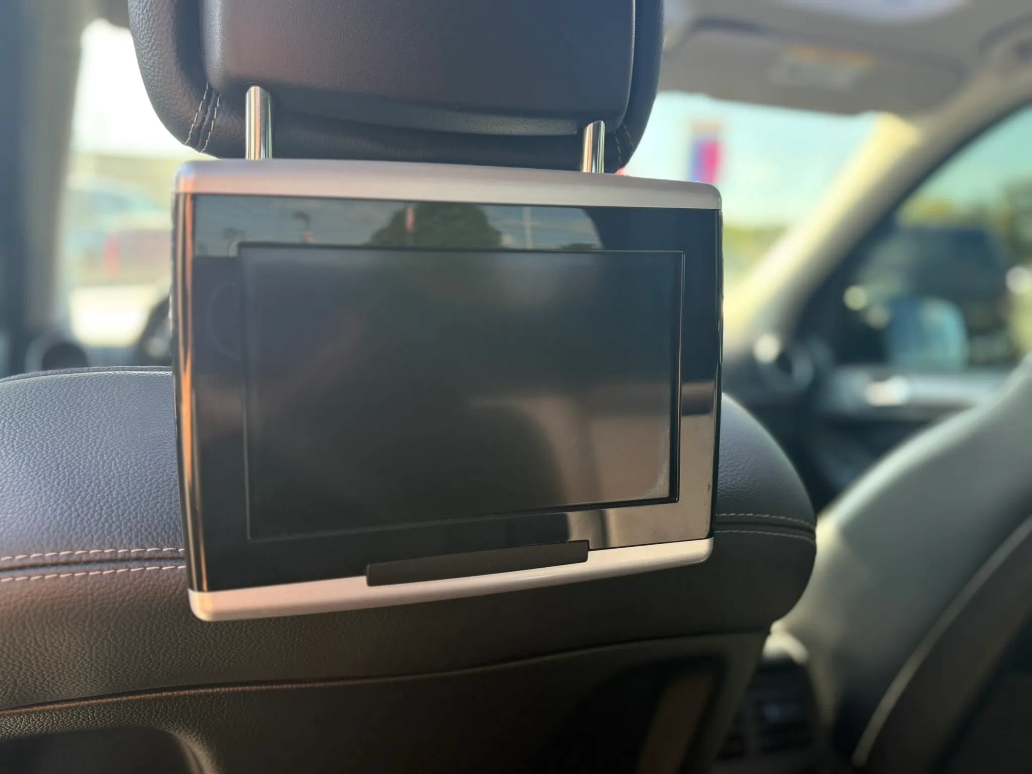 Used 2012 Mercedes-Benz GL 450 4MATIC image 40