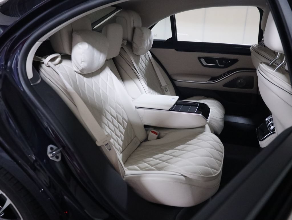 Certified 2023 Mercedes-Benz S 580e 4MATIC Sedan image 58
