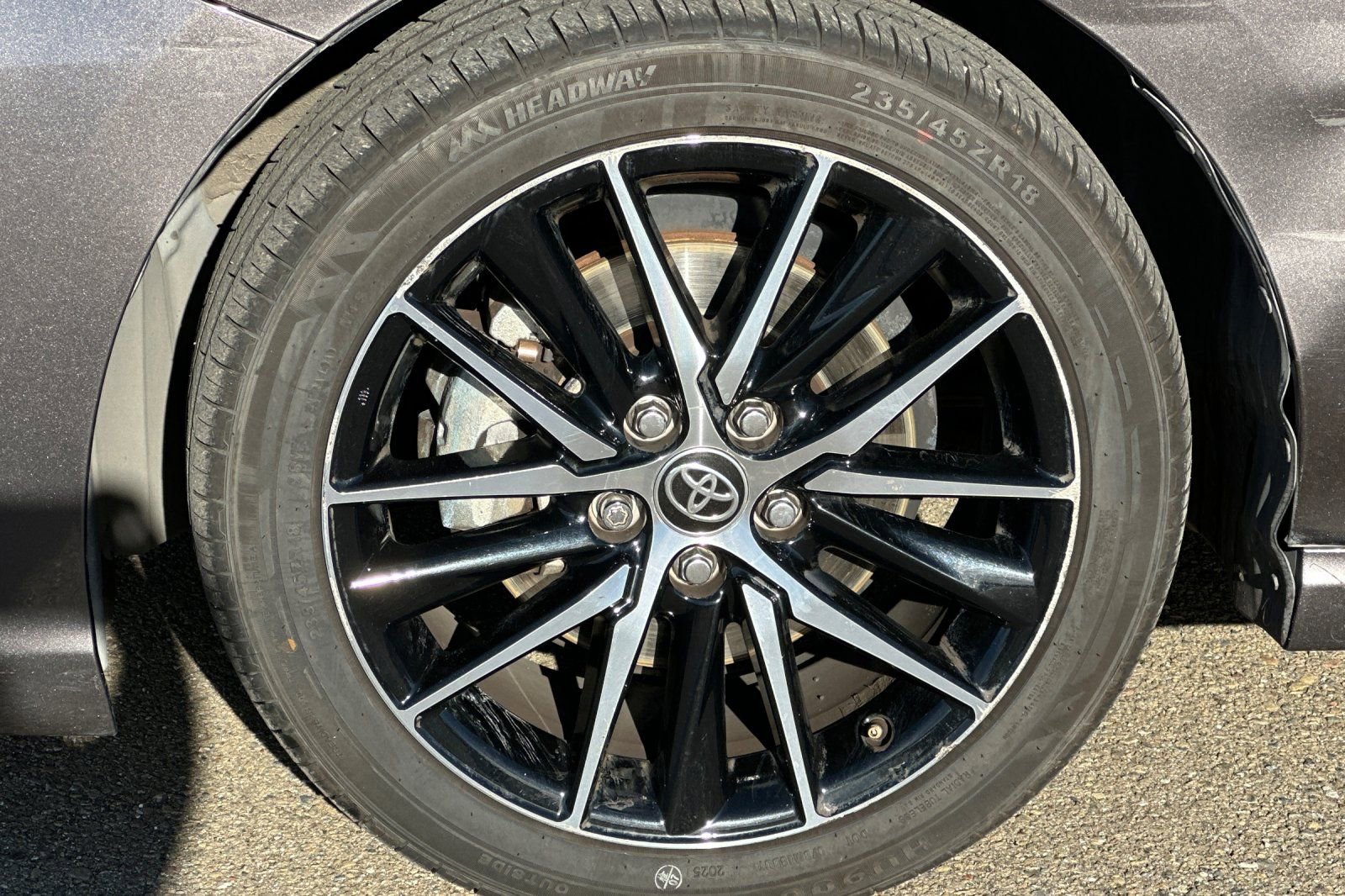 Used 2023 Toyota Camry SE image 41