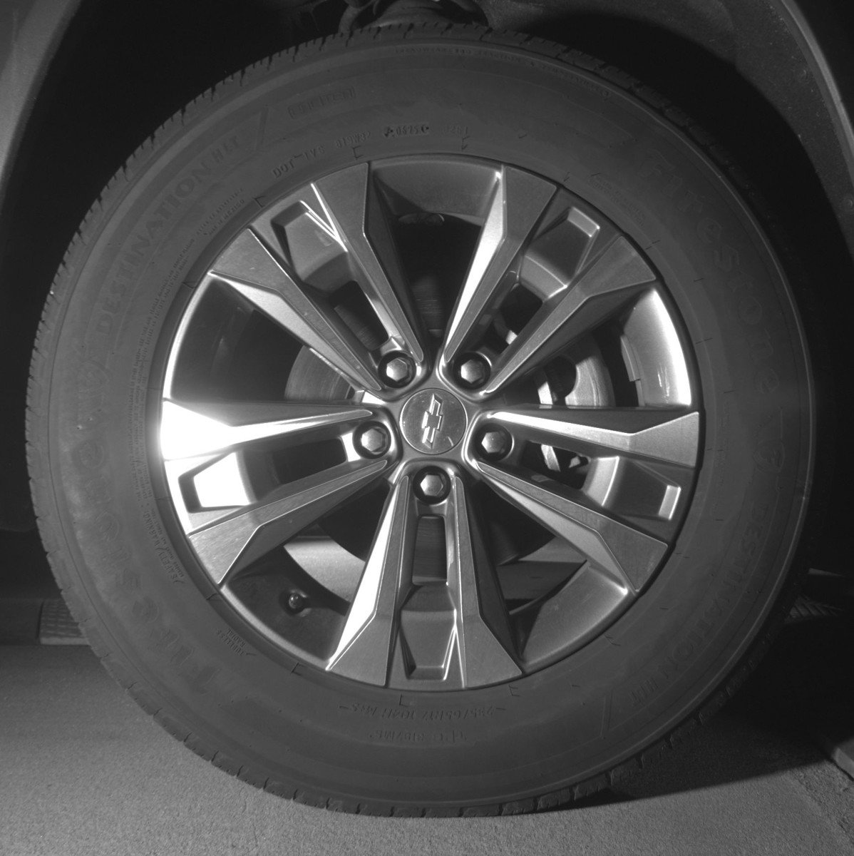 Used 2025 Chevrolet Equinox LT FWD image 13