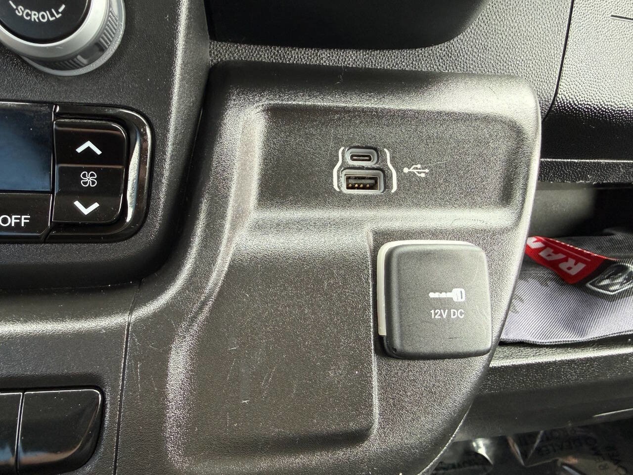 Used 2023 RAM ProMaster 3500 w/ Driver Convenience Group FWD image 42