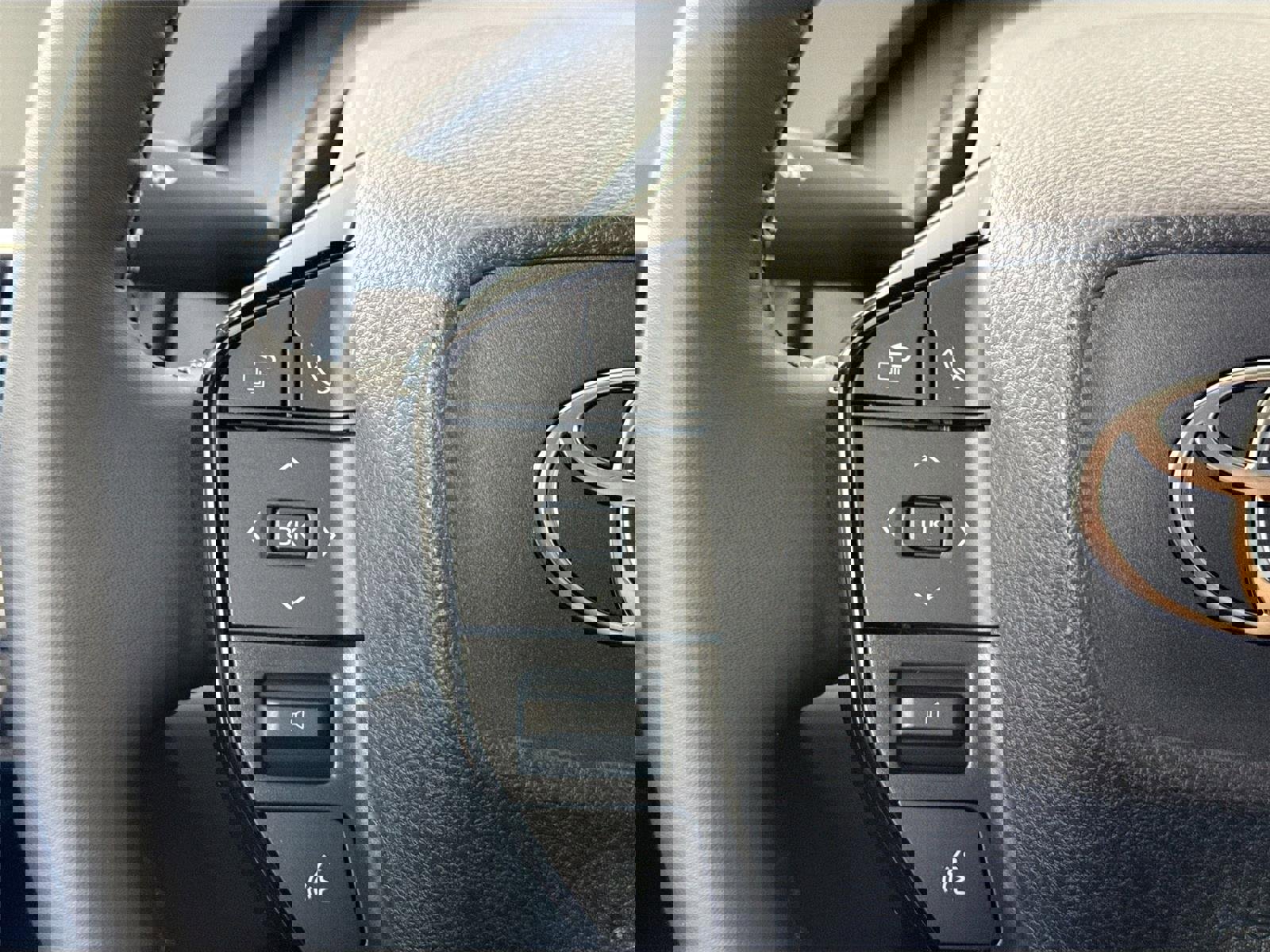 New 2026 Toyota Prius Limited image 18