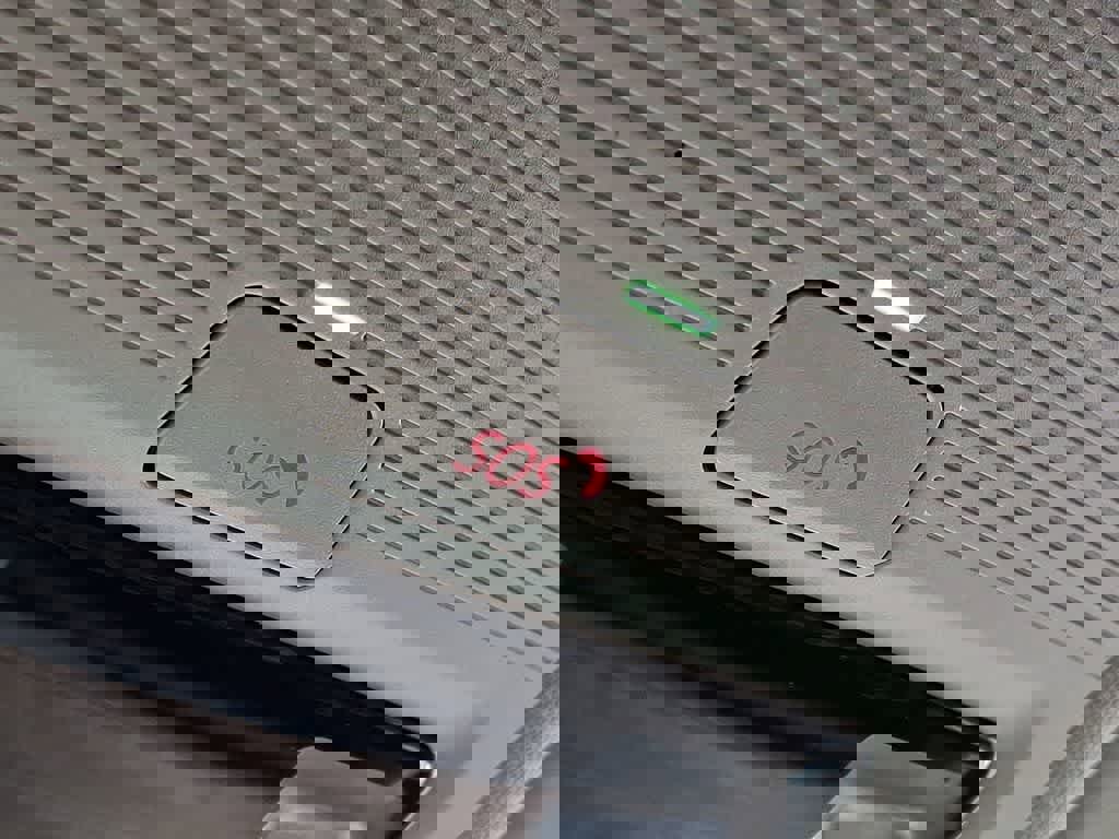 Used 2024 Volkswagen Atlas SE image 24