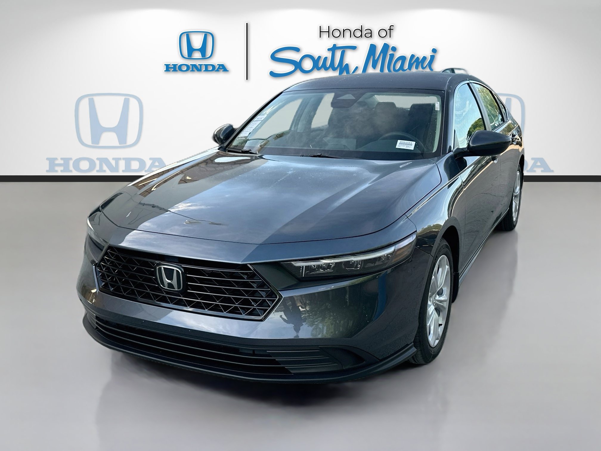 Used 2025 Honda Accord LX image 3