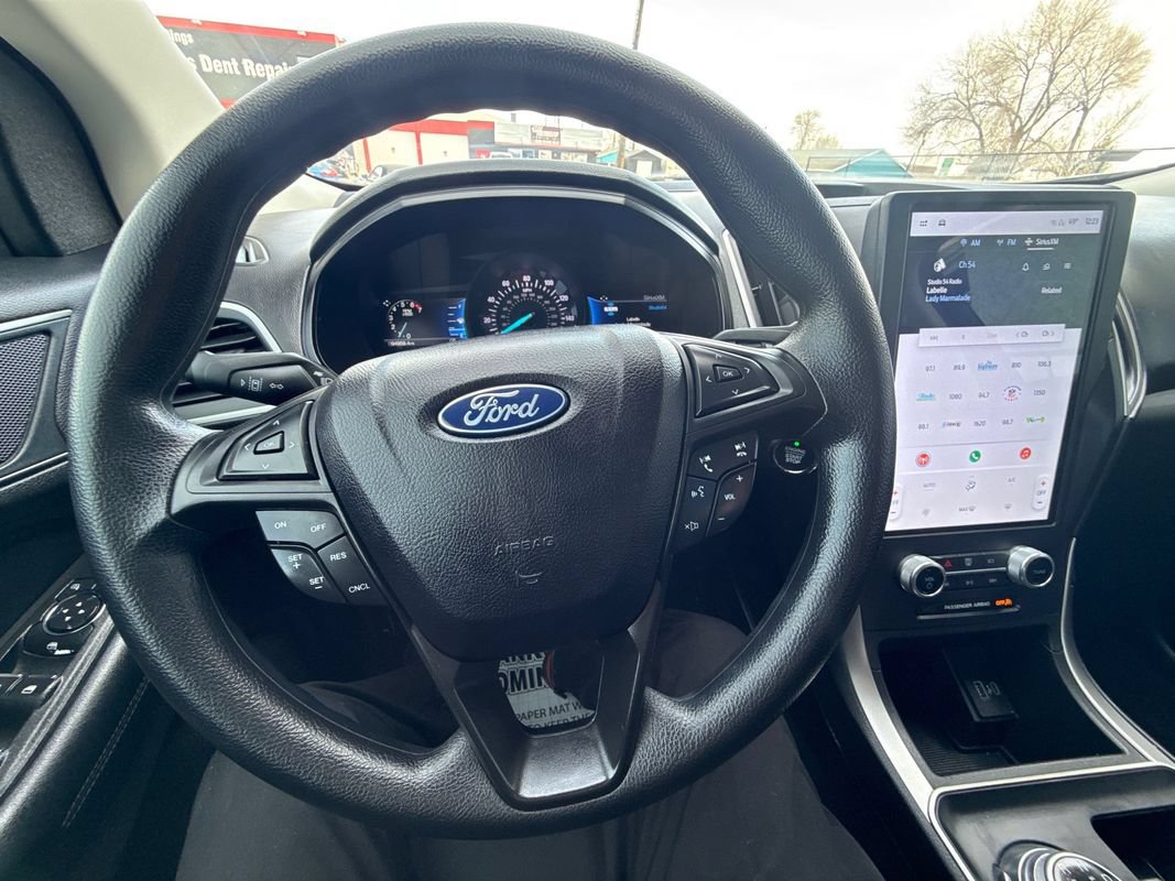Used 2022 Ford Edge SE w/ Black Appearance Package AWD/4WD image 27
