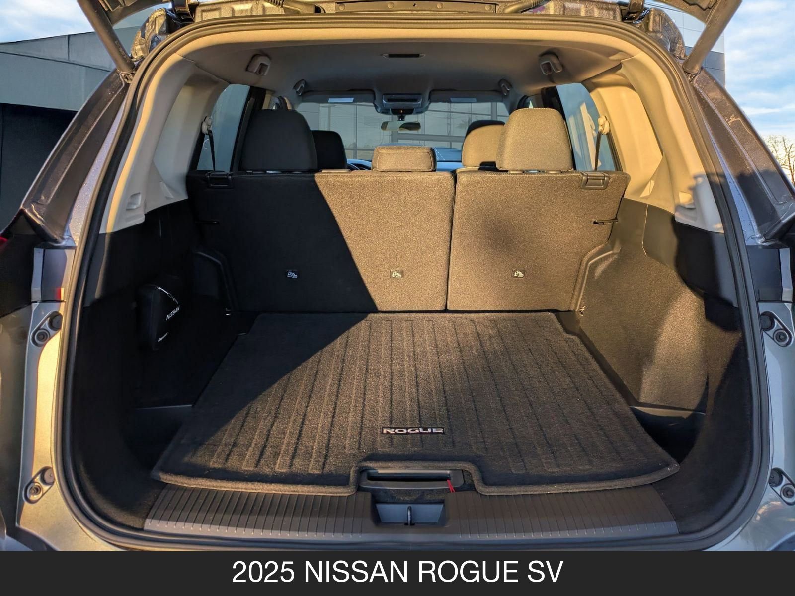 Certified 2025 Nissan Rogue SV image 20