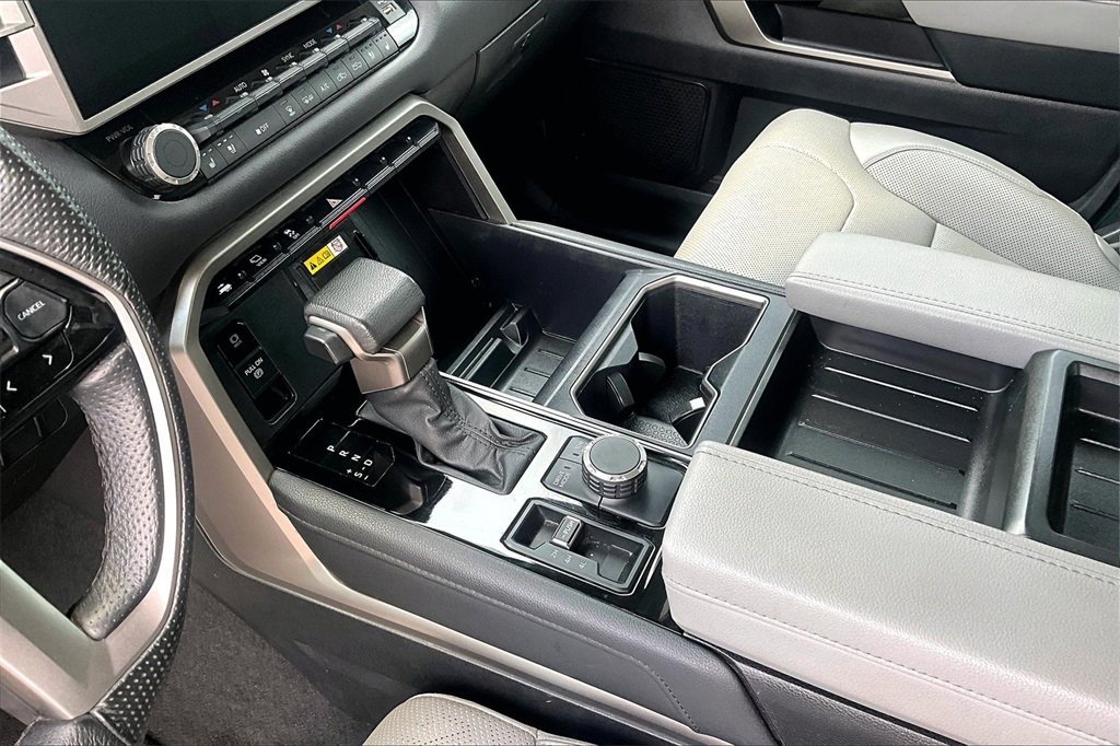 Used 2023 Toyota Tundra Limited image 15