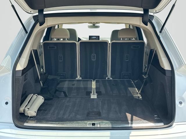 Used 2019 Audi Q7 2.0T Premium Plus w/ Premium Plus Package AWD/4WD image 19