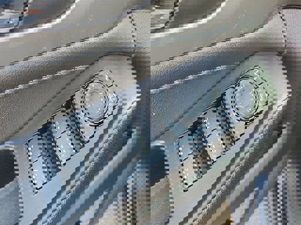 Certified 2023 Chevrolet Traverse LT w/ LPO, Floor Liner Package image 15