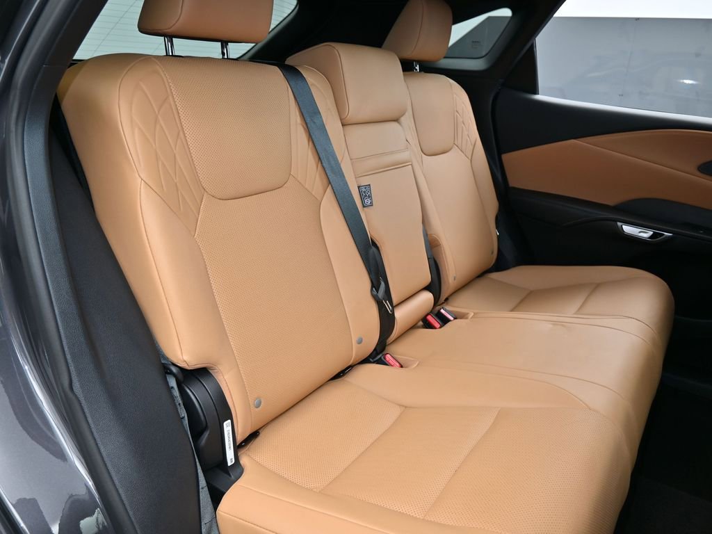 Used 2025 Lexus RX 350 FWD image 39