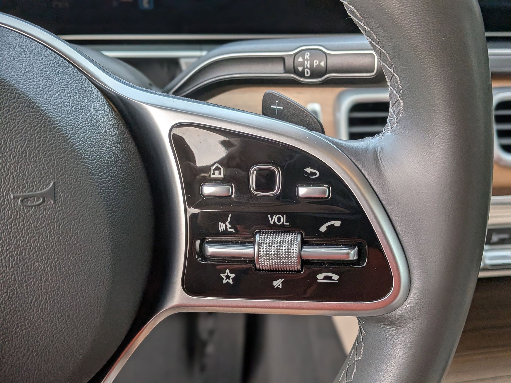 Used 2020 Mercedes-Benz GLE 350 4MATIC image 17