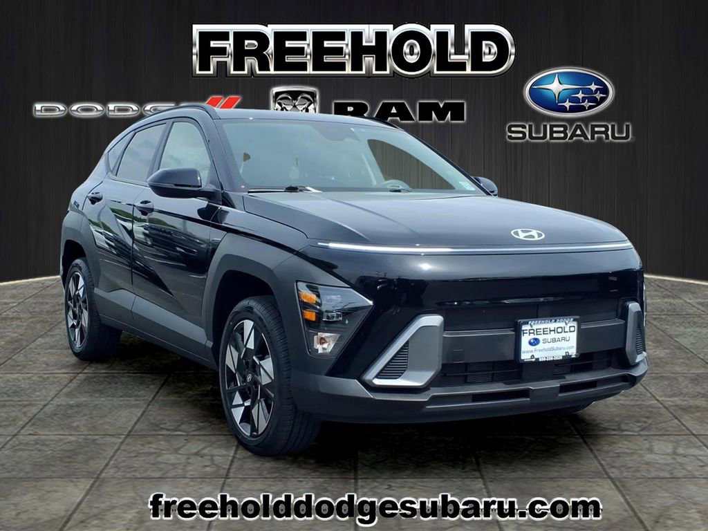 Used 2025 Hyundai Kona SEL AWD/4WD video 1