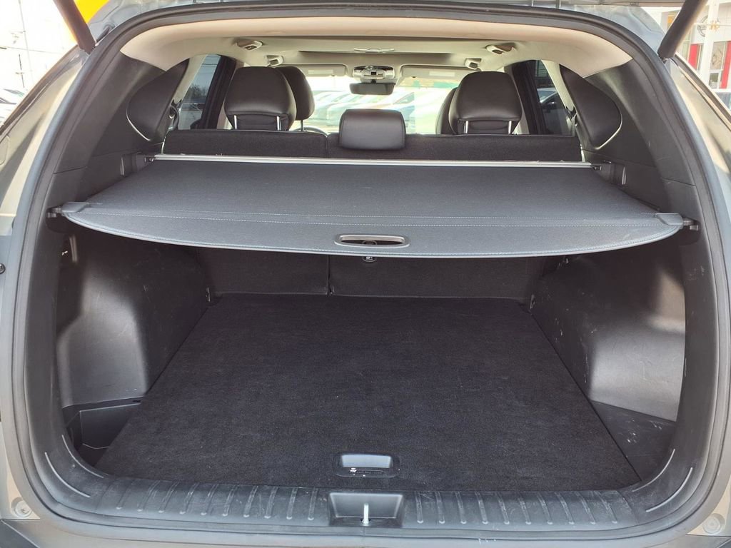 Used 2024 Hyundai Tucson SEL w/ Convenience Package FWD image 11