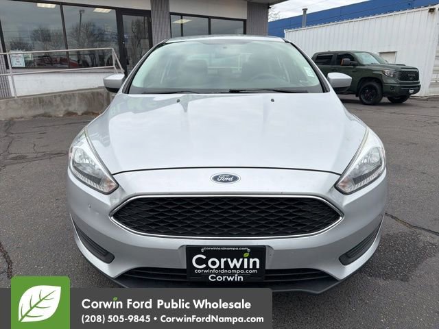 Used 2018 Ford Focus SE image 2