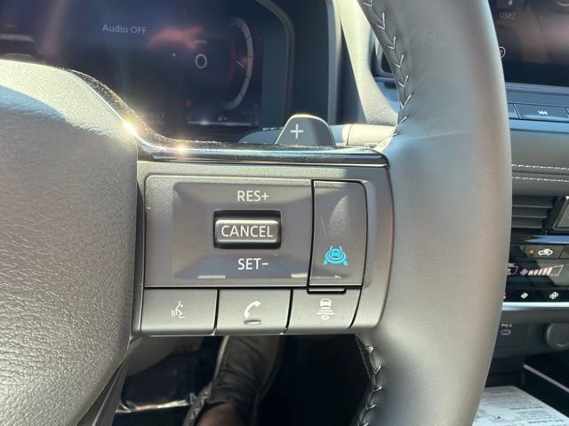 New 2026 Nissan Rogue Platinum AWD/4WD image 32