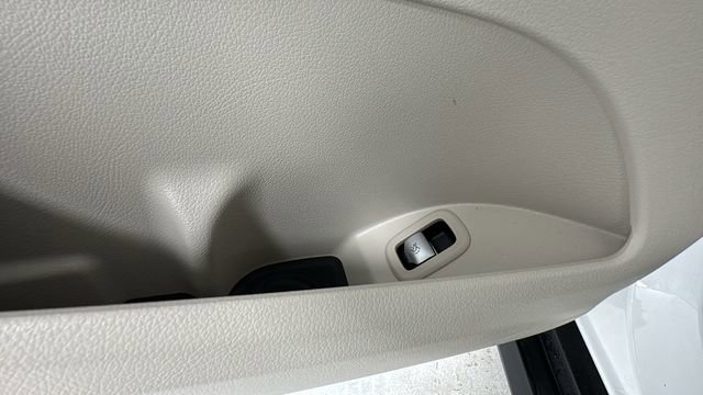 Used 2024 Mercedes-Benz GLC 300 4MATIC image 22