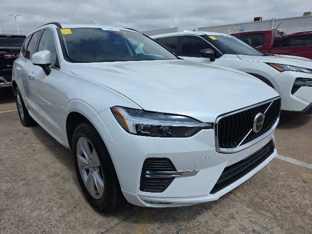 Used 2022 Volvo XC60 B5 Momentum AWD/4WD image 7