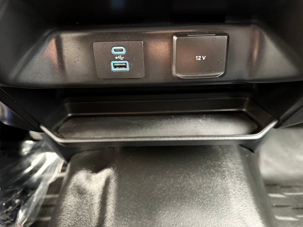 Used 2021 Ford F150 XL RWD image 40