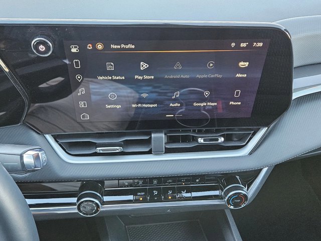 Used 2025 Chevrolet Equinox LT image 14