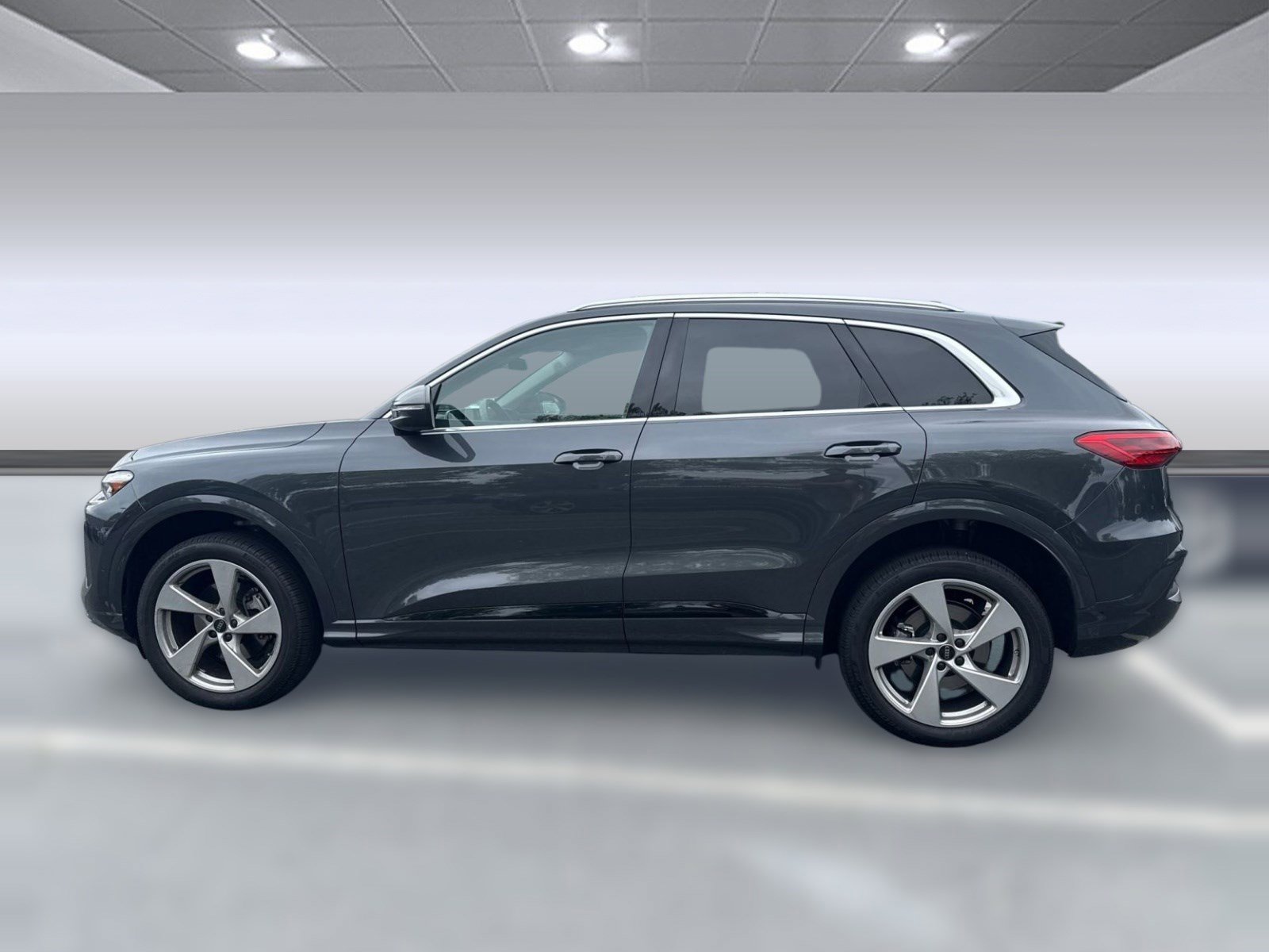 New 2025 Audi Q5 Premium AWD/4WD image 43