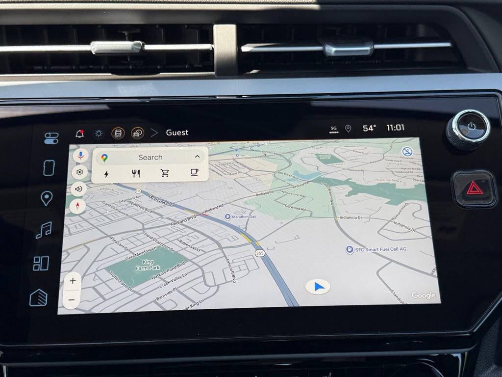 New 2027 Chevrolet Bolt LT w/ Comfort Package FWD image 16