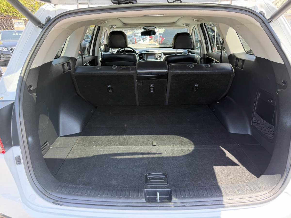Used 2018 Kia Sorento EX w/ EX Advanced Touring Package FWD image 19