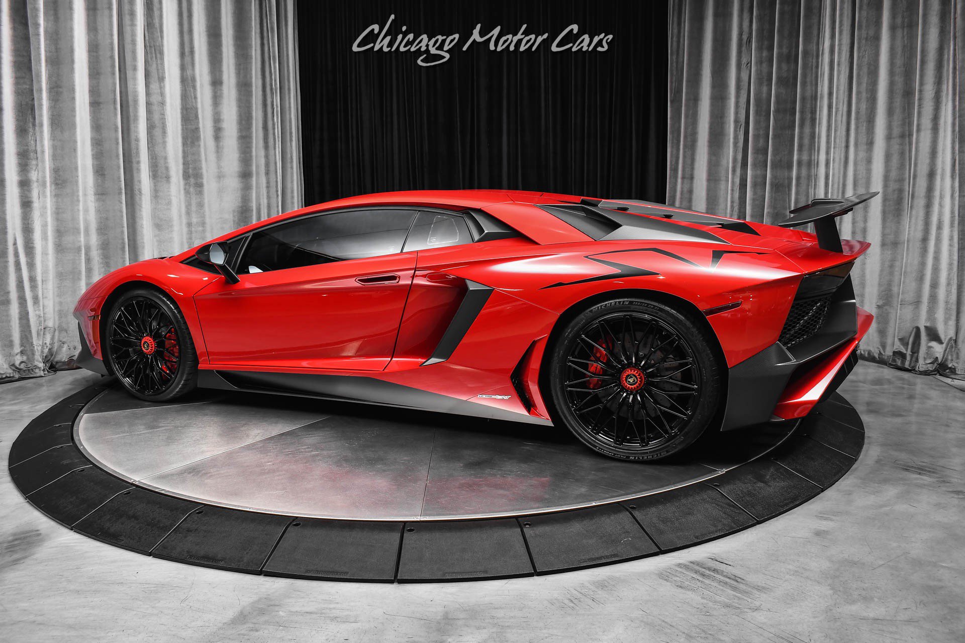 Used 2016 Lamborghini Aventador LP 750-4 Superveloce AWD/4WD image 3