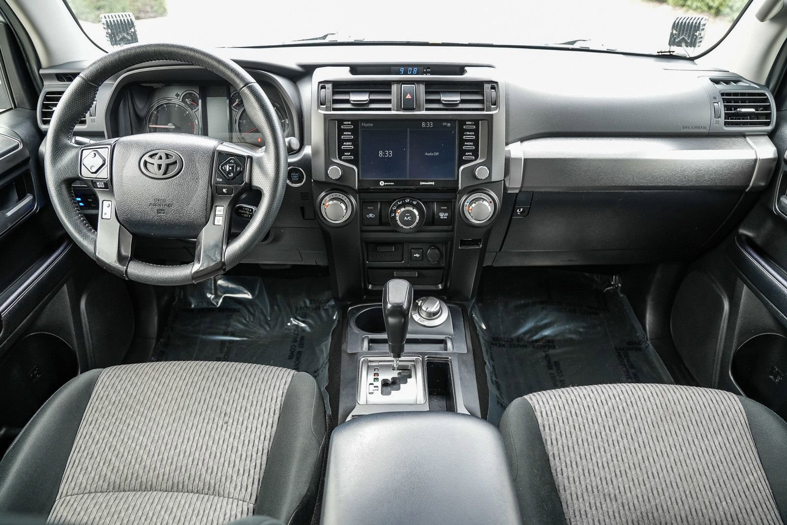 Used 2022 Toyota 4Runner SR5 AWD/4WD image 12
