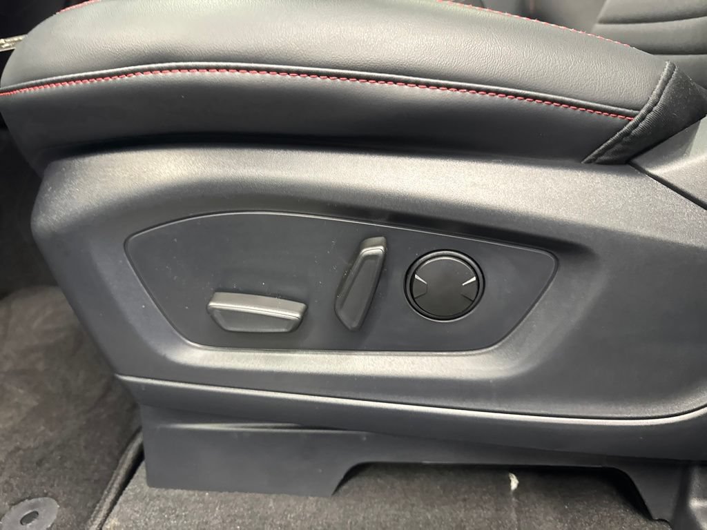 New 2026 Ford Explorer ST-Line w/ ST-Line Street Pack AWD/4WD image 32