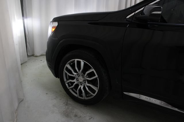Used 2023 GMC Terrain Denali w/ Denali Premium Package AWD/4WD image 36