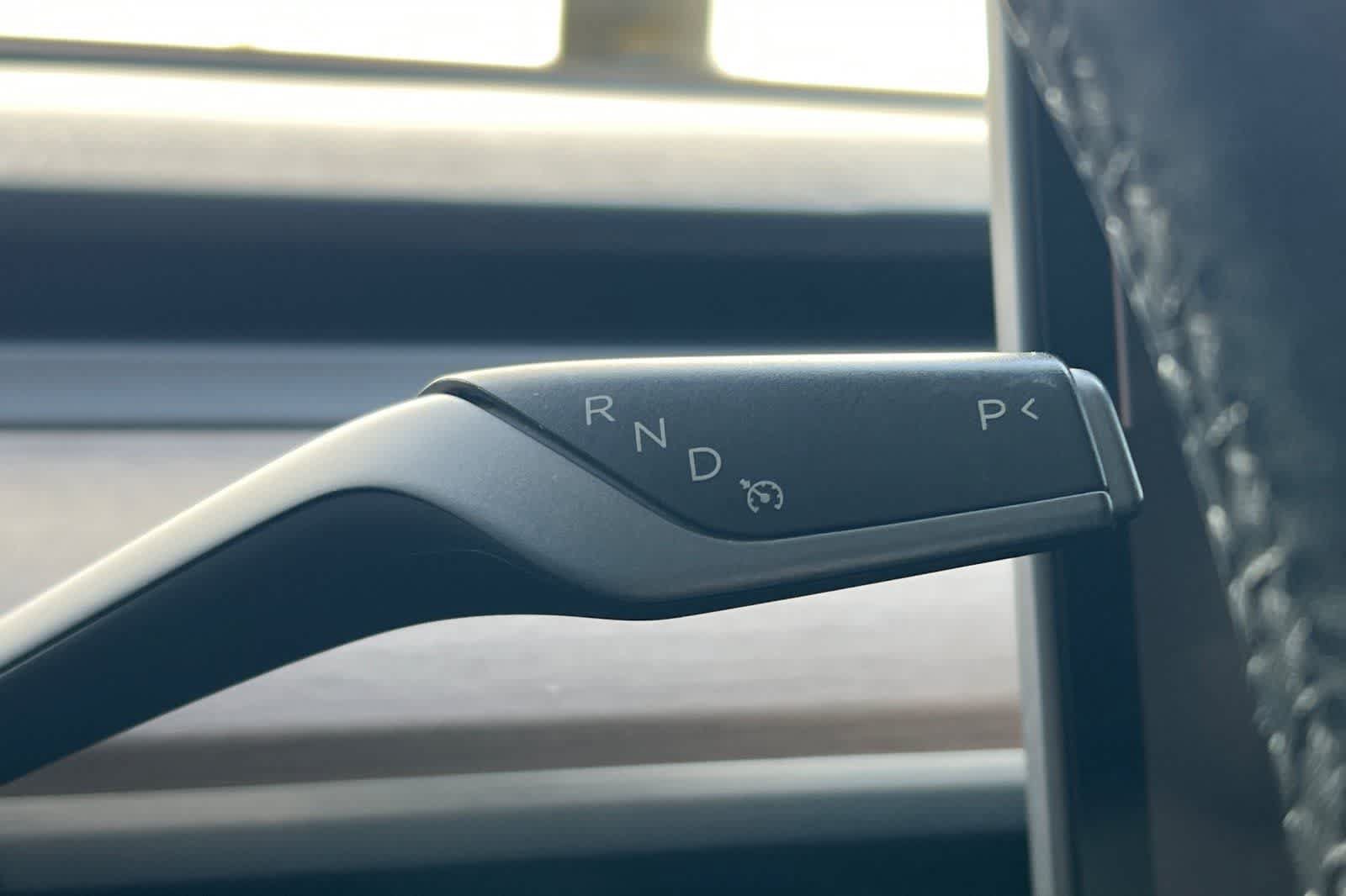 Used 2018 Tesla Model 3 Long Range RWD image 23