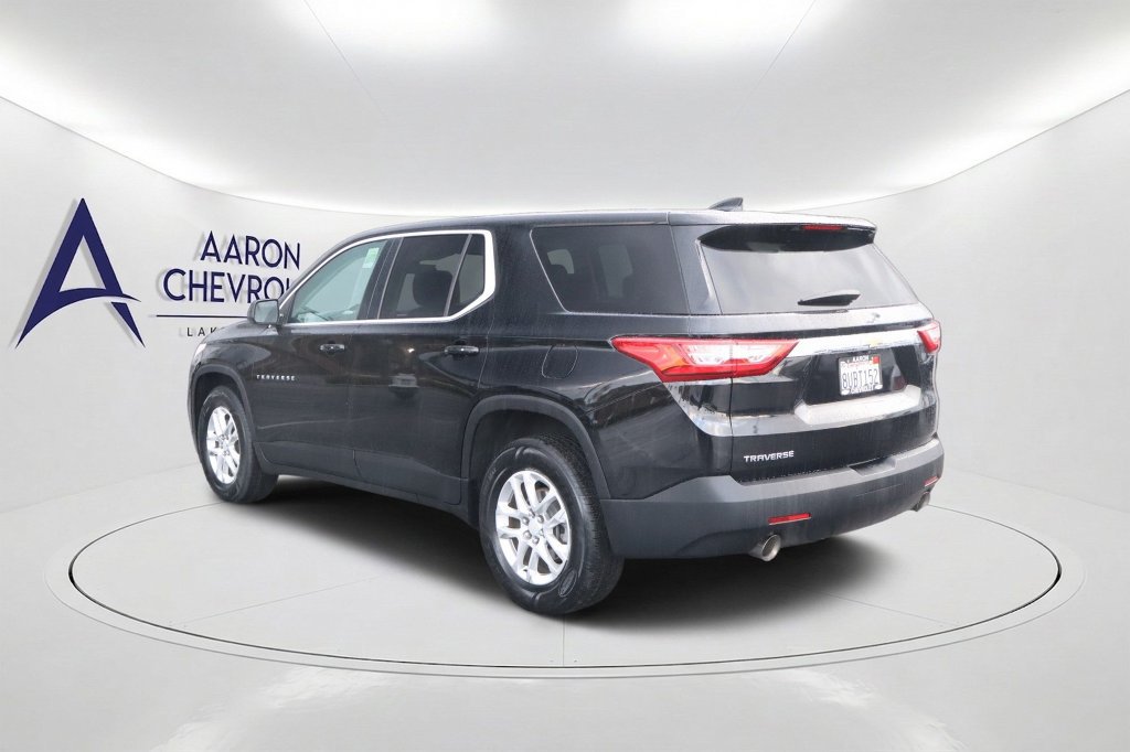 Used 2021 Chevrolet Traverse LS FWD image 7