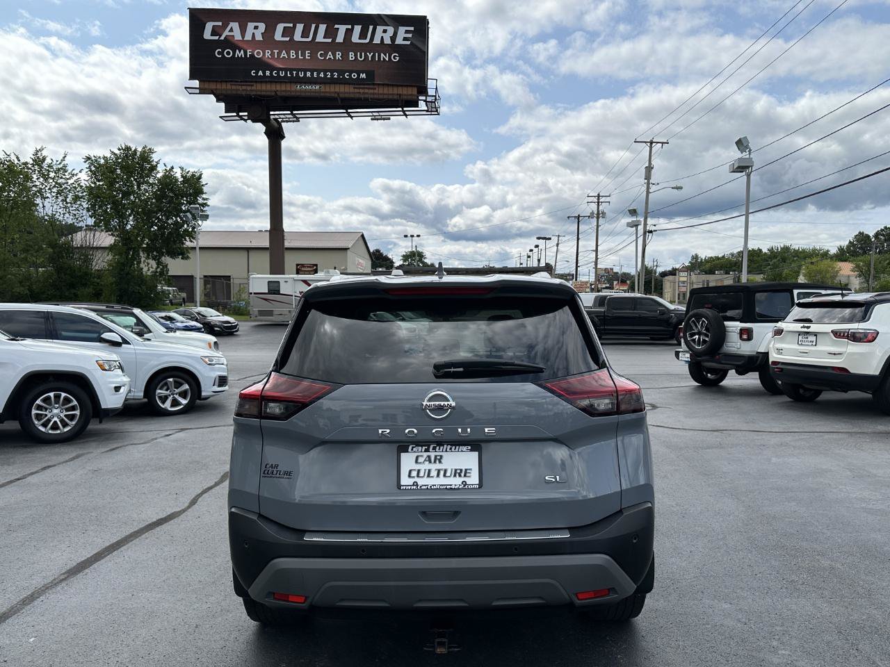 Used 2021 Nissan Rogue SL FWD image 13