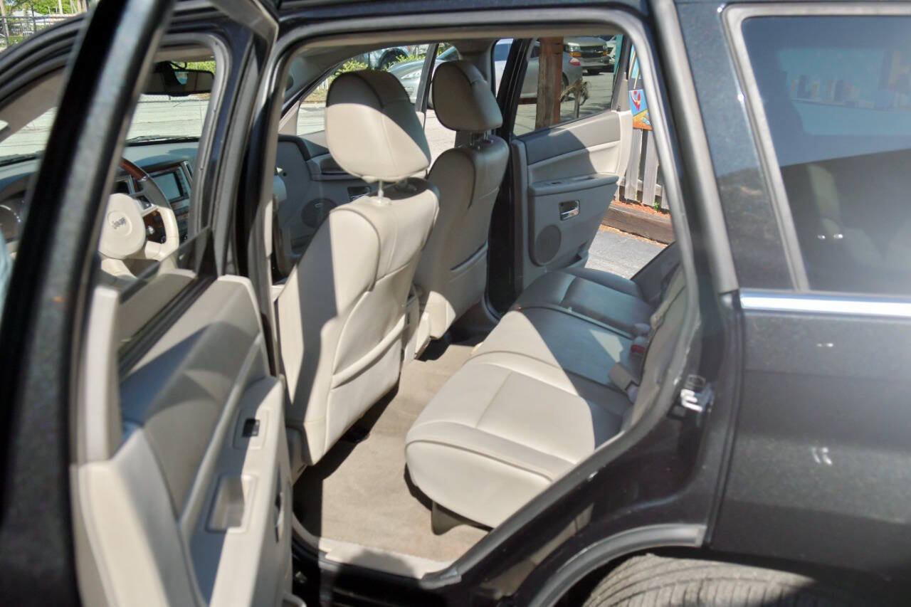 Used 2008 Jeep Grand Cherokee Overland w/ Mopar Chrome Edition Group AWD/4WD image 14