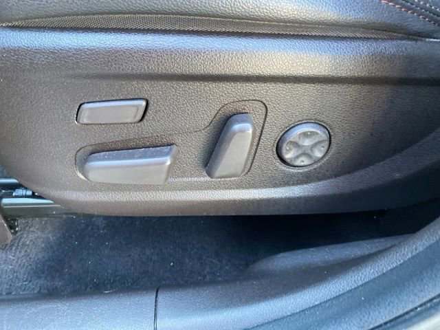 Used 2020 Hyundai Santa Fe Limited AWD/4WD image 27