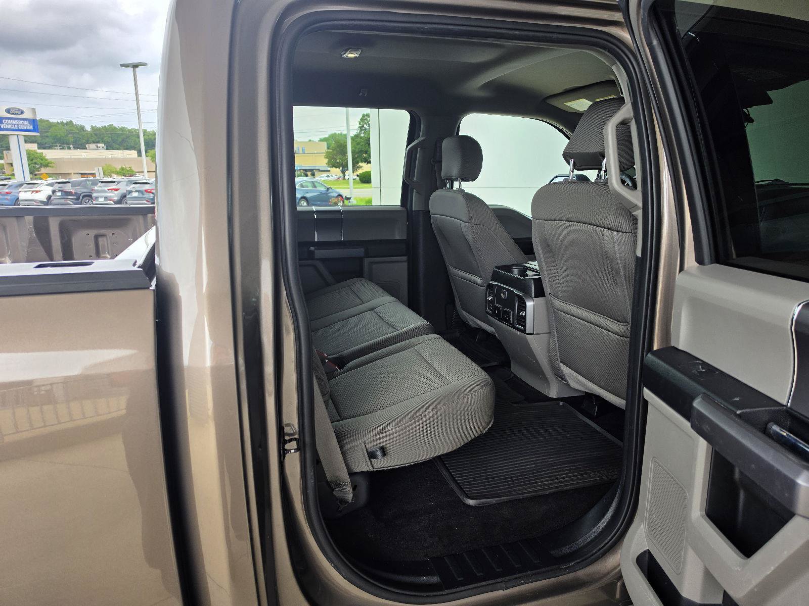 Used 2020 Ford F150 4x4 SuperCrew image 10