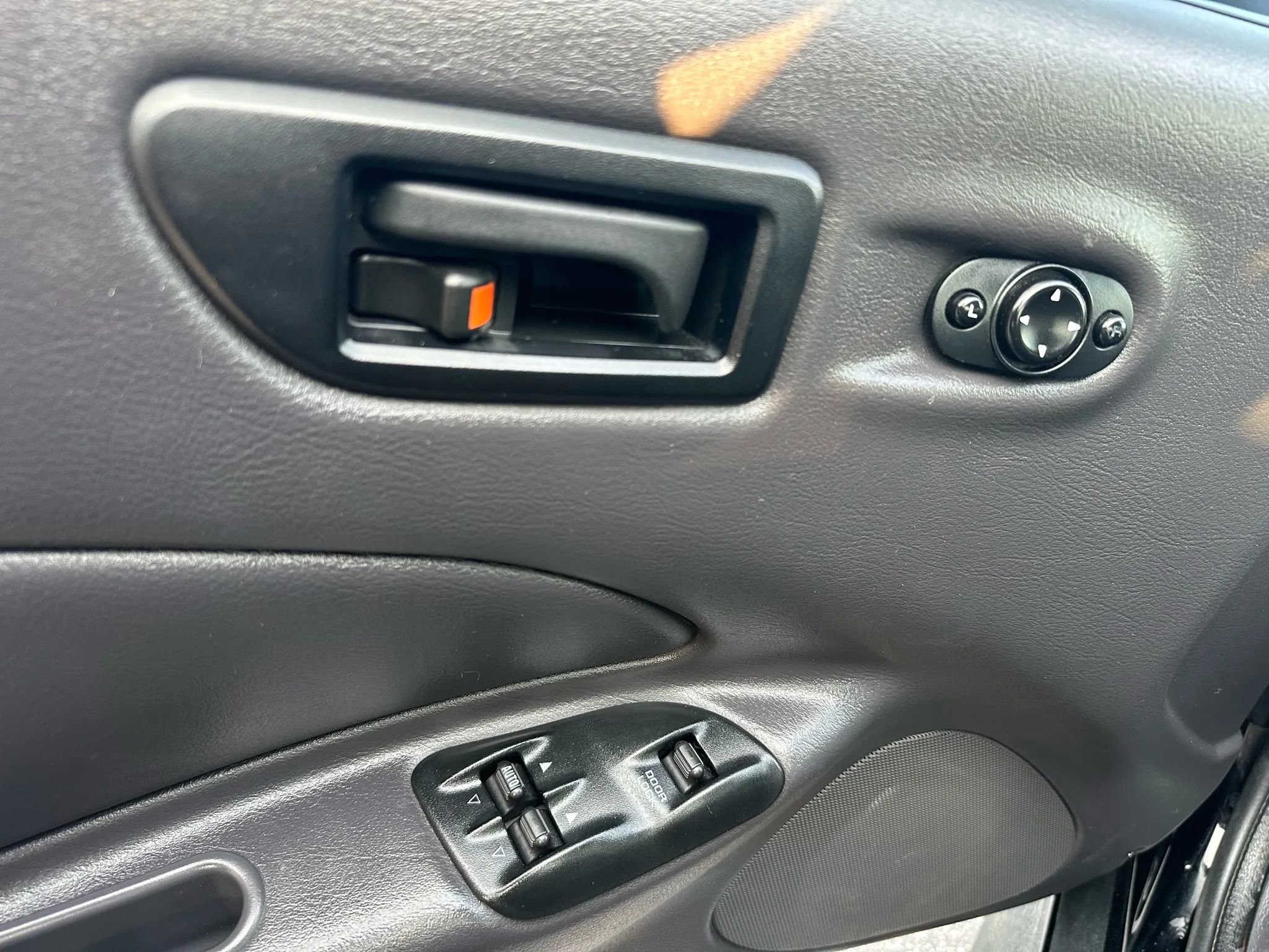 Used 2000 Plymouth Prowler RWD image 27