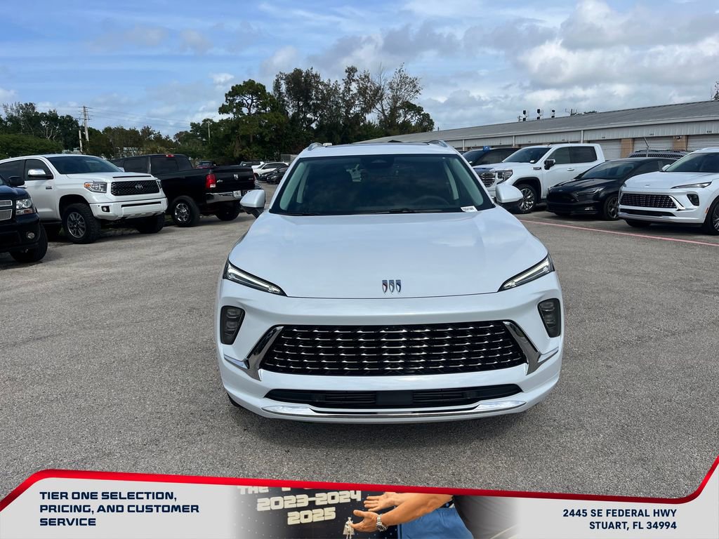 New 2026 Buick Envision Avenir image 3