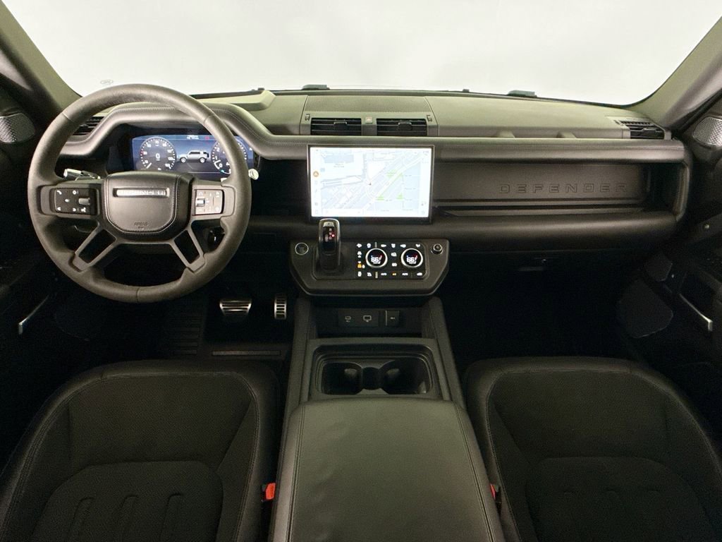 Used 2022 Land Rover Defender 110 V8 image 9