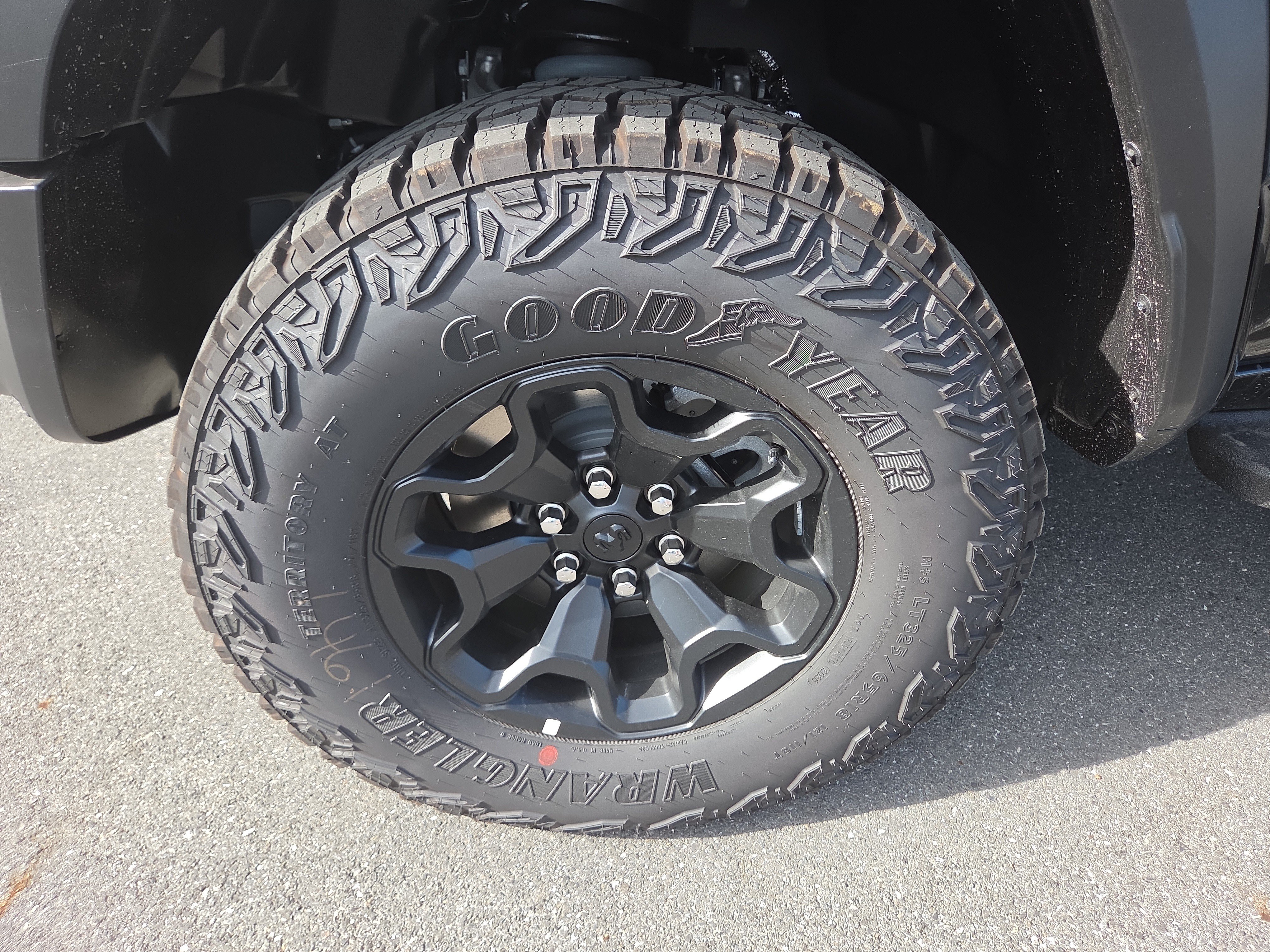 New 2027 RAM 1500 RHO w/ RHO Level 1 Equipment Group AWD/4WD image 27