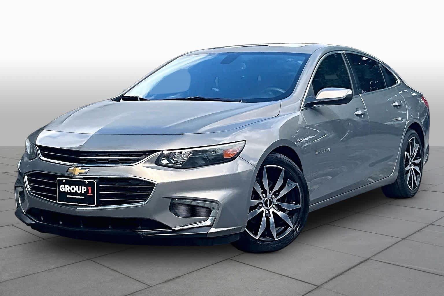 Used 2017 Chevrolet Malibu LT w/ Leather Package FWD image 1