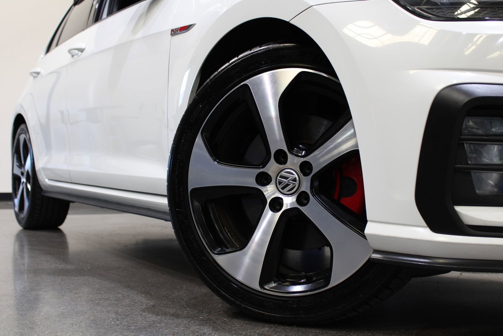 Used 2018 Volkswagen GTI S image 3