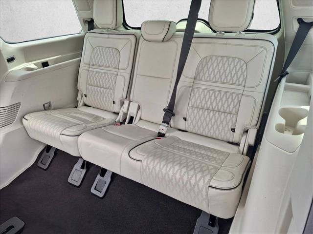 Used 2022 Lincoln Navigator Black Label AWD/4WD image 20