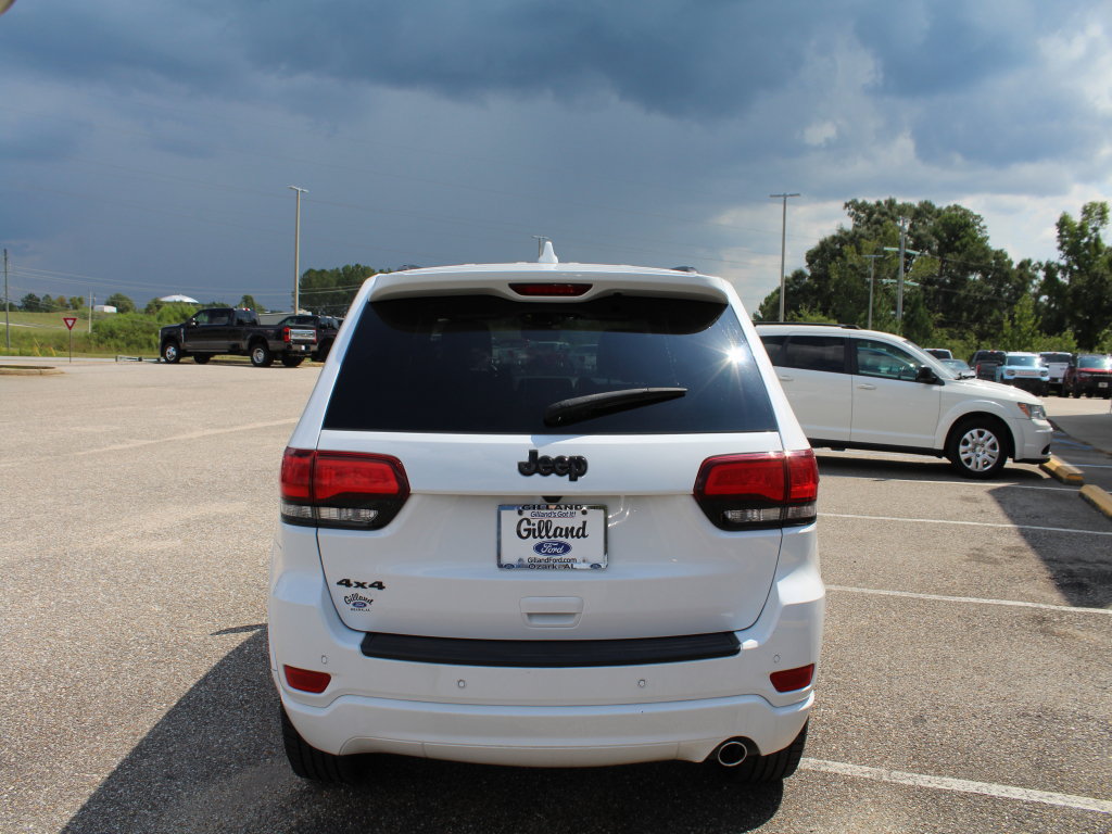 Used 2019 Jeep Grand Cherokee Altitude AWD/4WD image 6