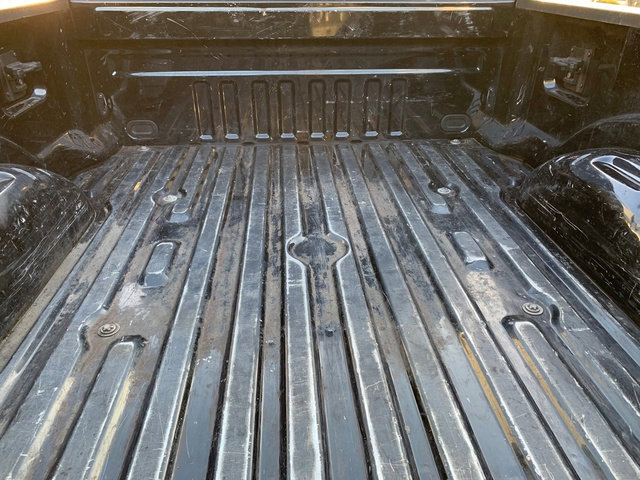 Used 2022 Ford F350 Lariat w/ Chrome Package image 17