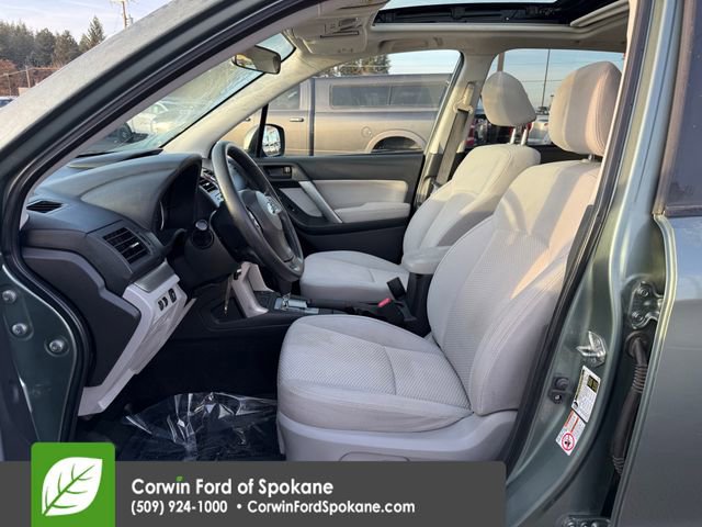 Used 2015 Subaru Forester 2.5i Premium w/ All-Weather Package image 2