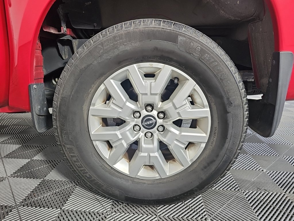 Used 2022 Nissan Frontier SV AWD/4WD image 10