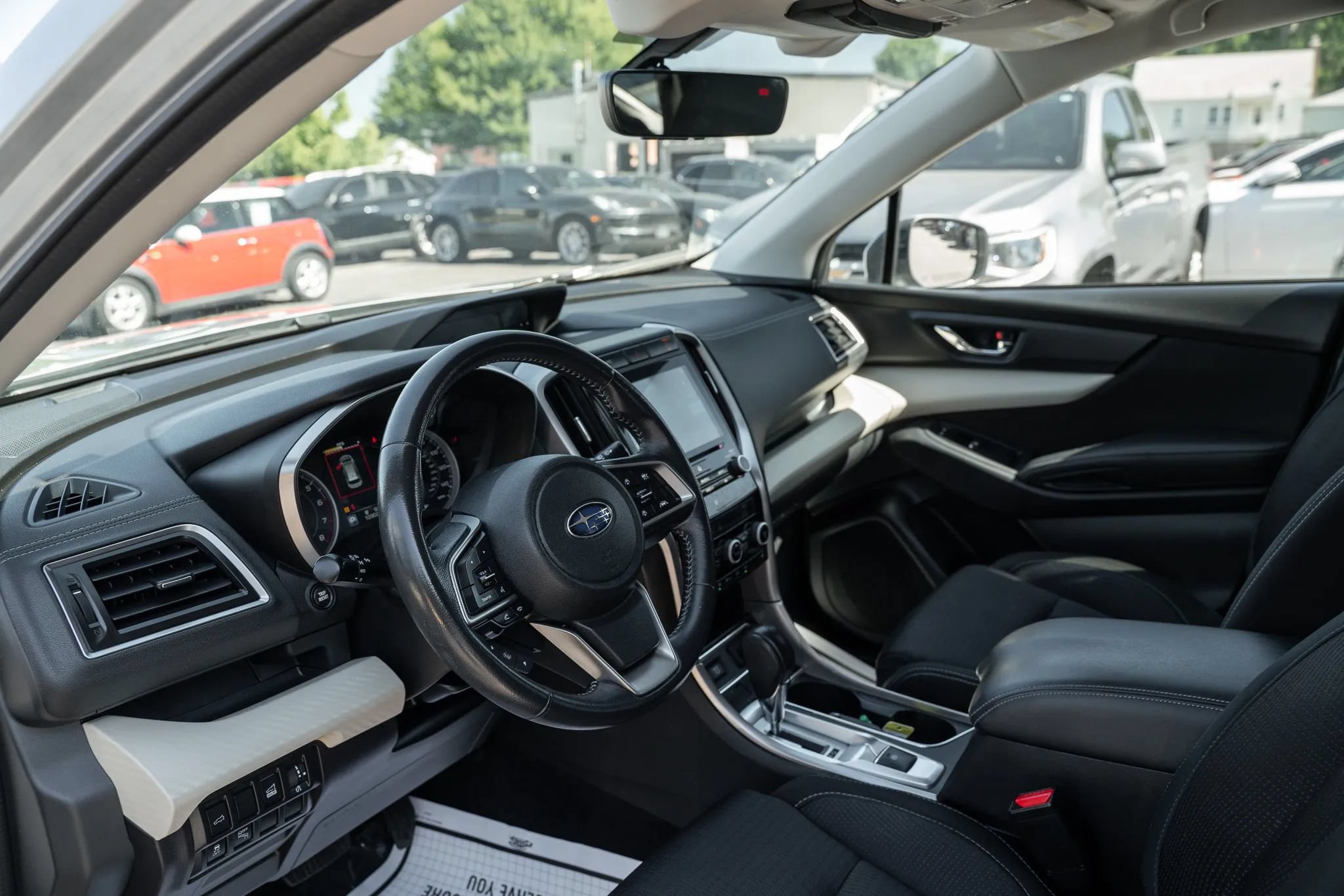 Used 2019 Subaru Ascent Premium AWD/4WD image 6