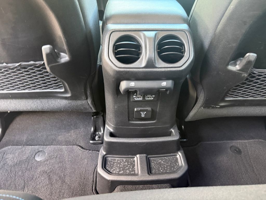 Used 2025 Jeep Wrangler Unlimited Rubicon 4xe w/ Safety Group image 28